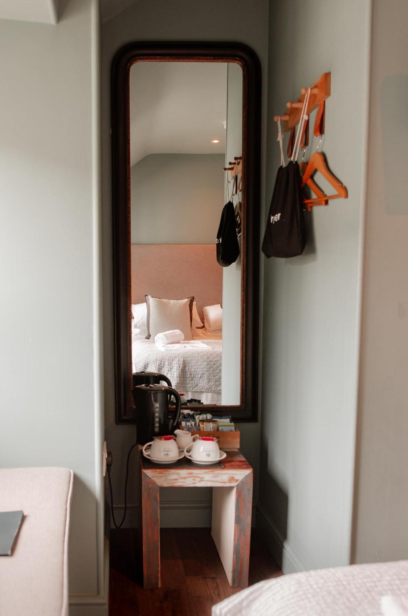 Hotel Seven Stars Penryn Exterior foto